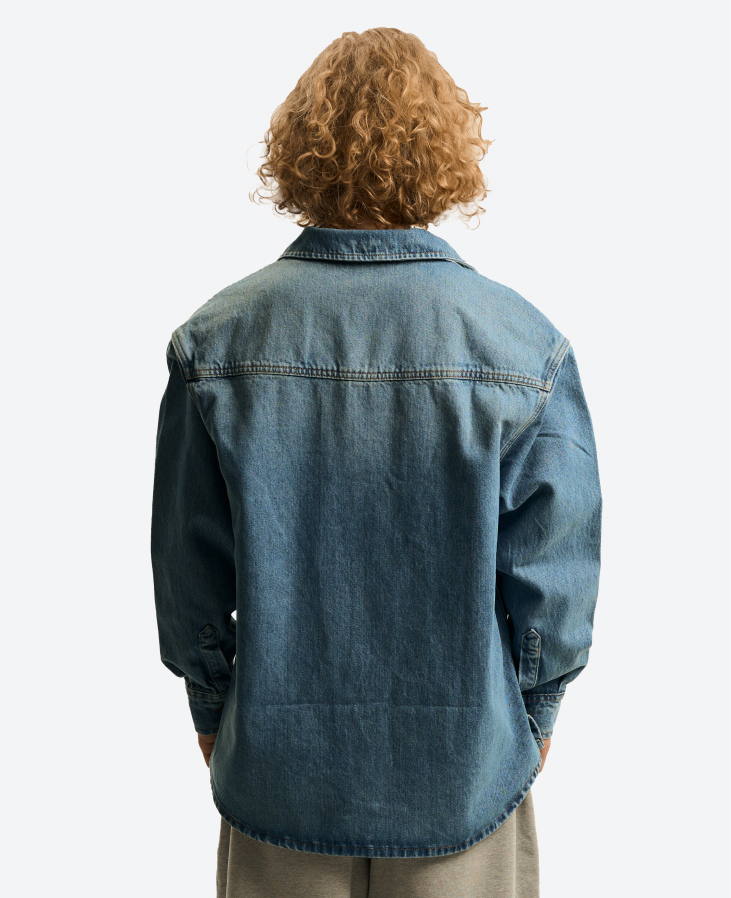 Джинсовая рубашка