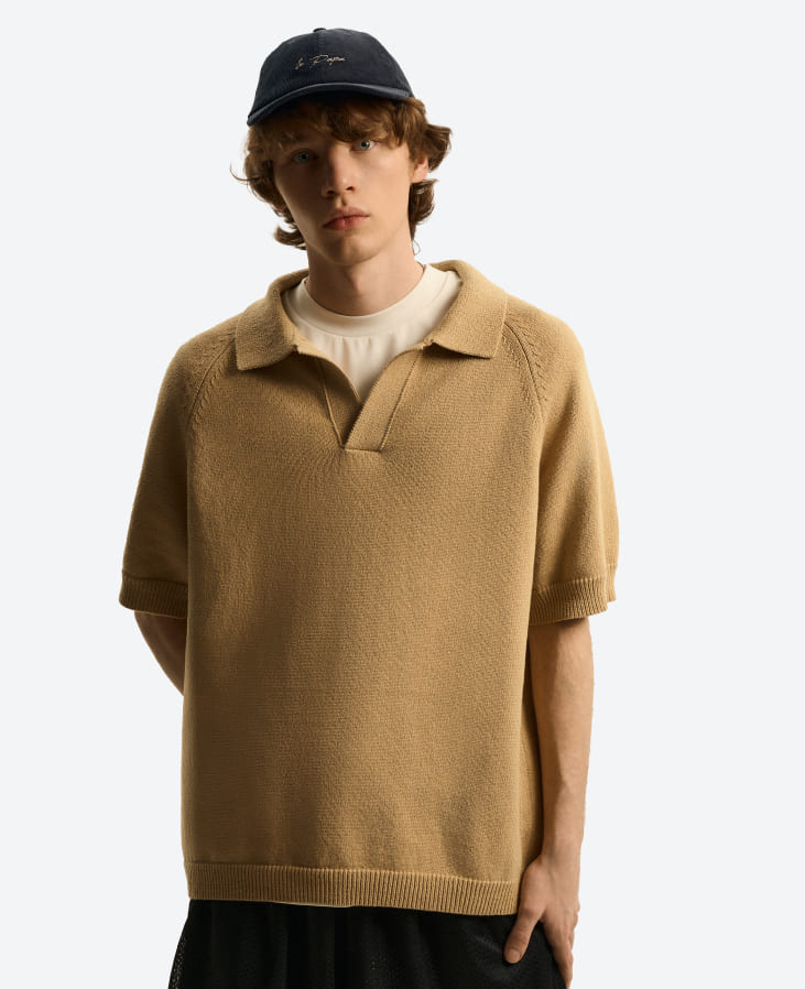 Поло вязаное бежевое