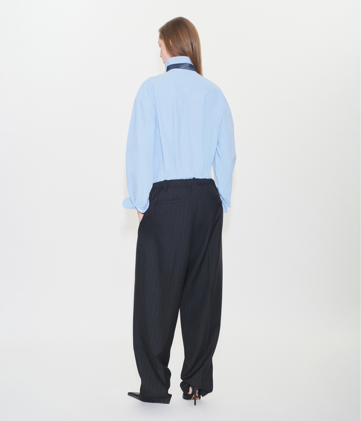 Рубашка голубая