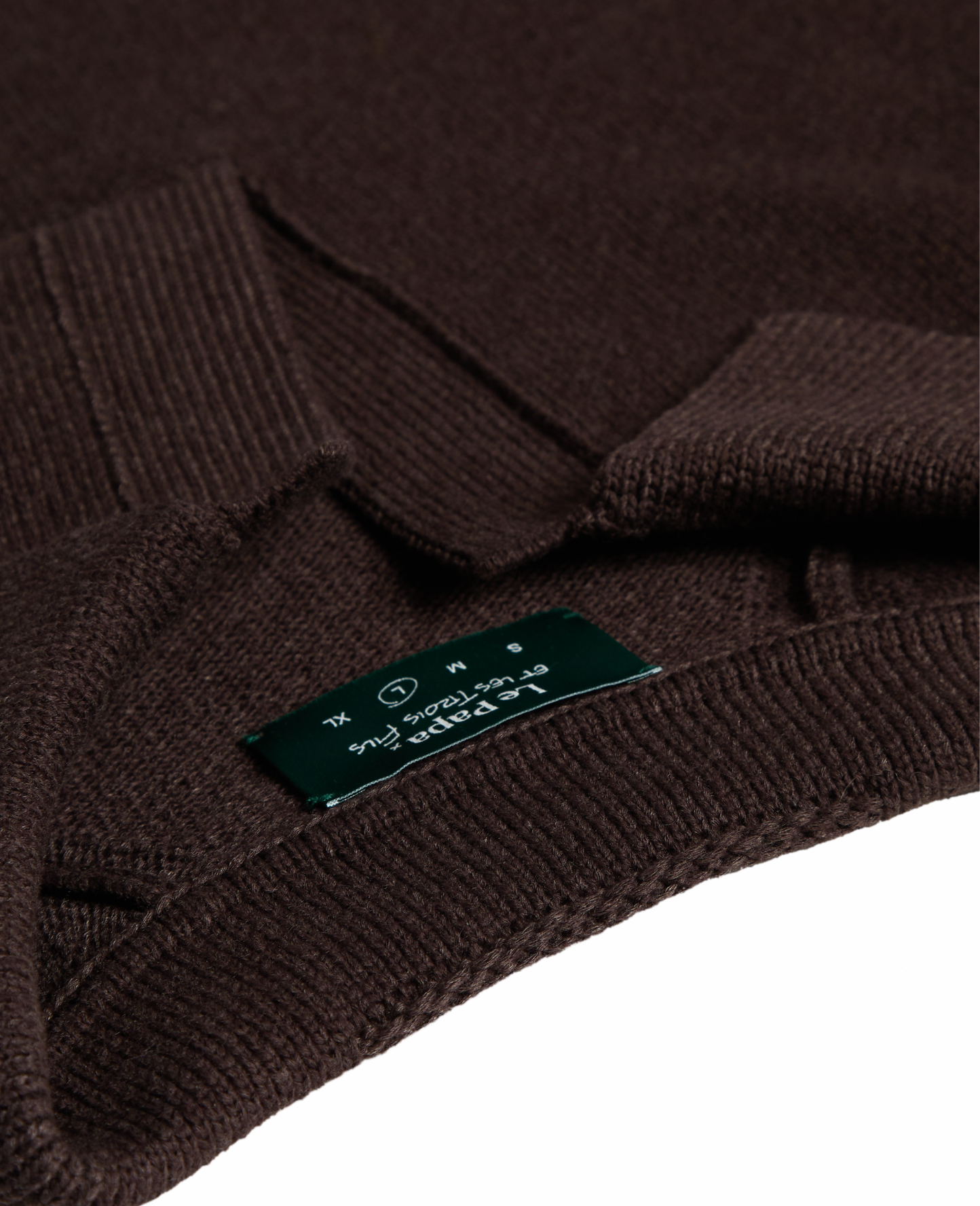 Поло вязаное коричневое